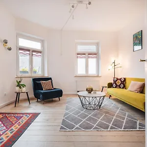 https://1-augsburg-unesco-luxurious-old-town-apartment.getmunichhotels.com